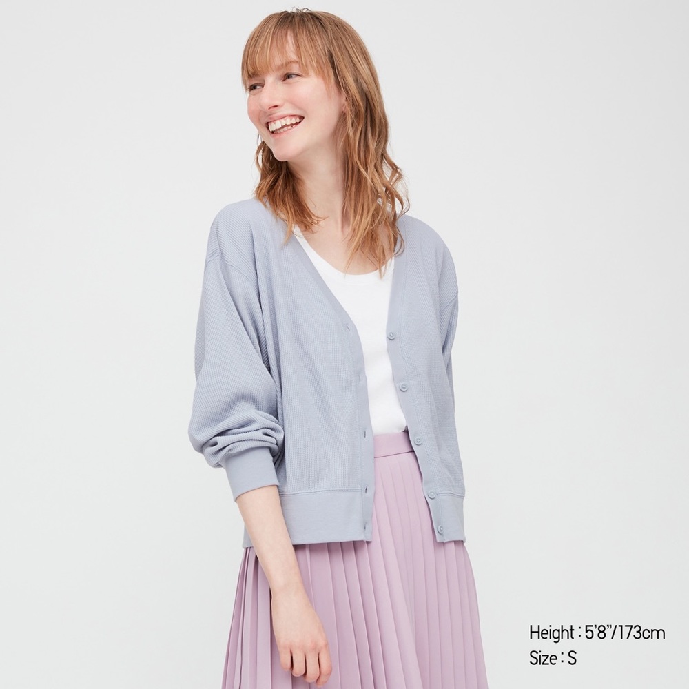 Uniqlo Long Sleeve V Neck Cardigan